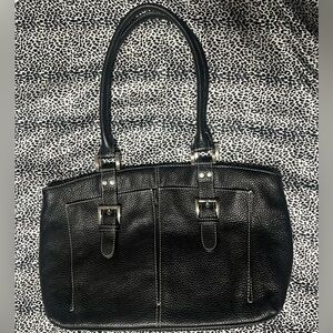 Authentic Vintage Tignanello Genuine Leather Black Shoulder Purse LIKE NEW